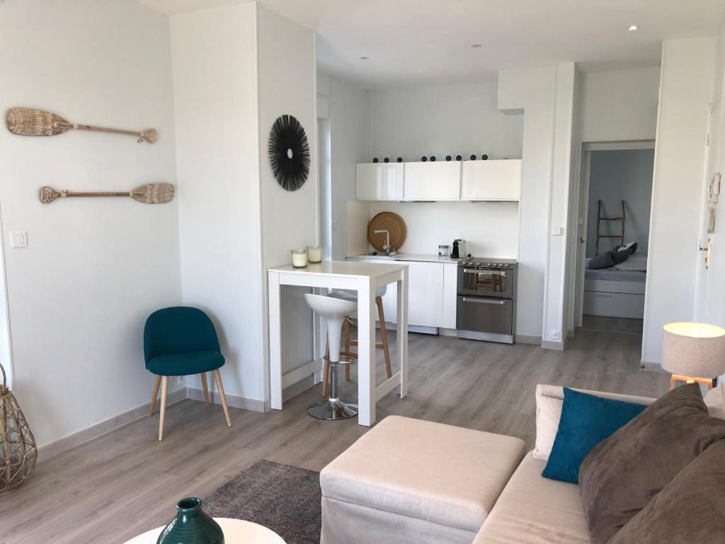 Appartement Avec Vue Mer A Pontaillac 鲁瓦扬 外观 照片